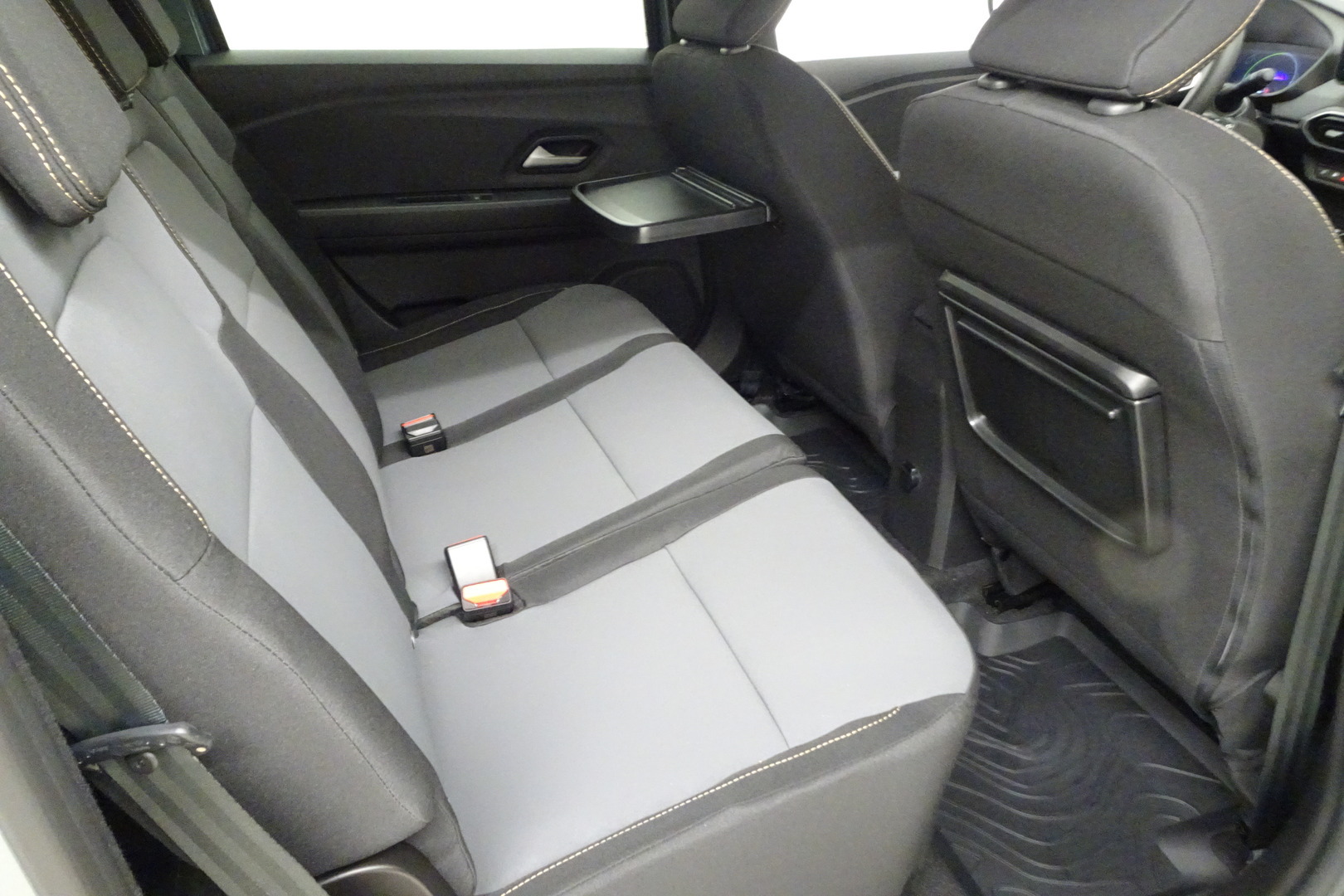 DACIA Jogger 14