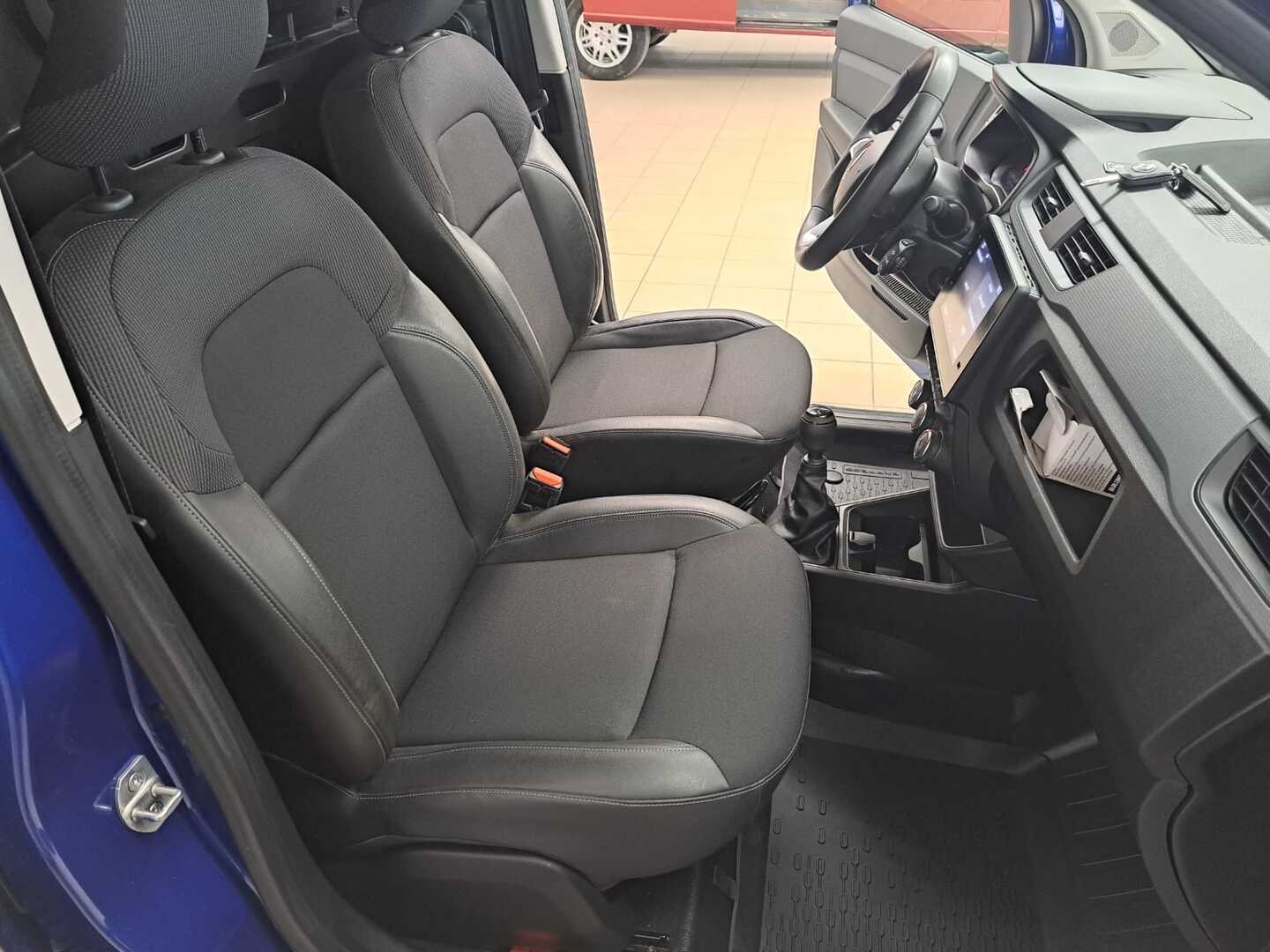 RENAULT Express 9