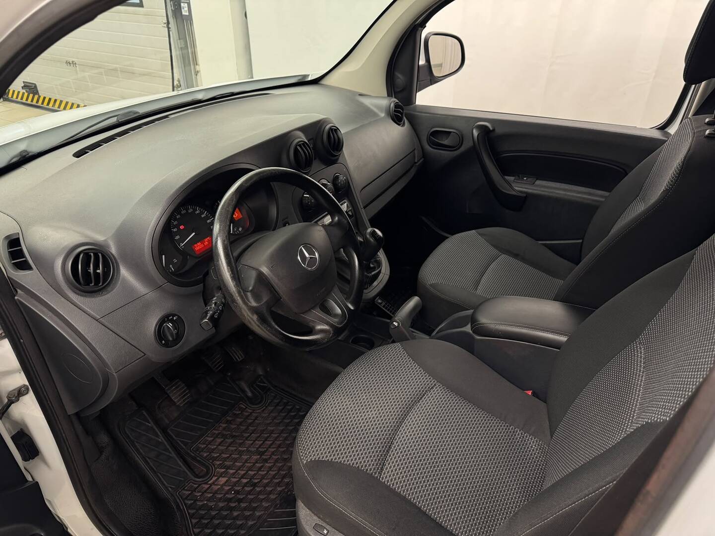MERCEDES-BENZ CITAN 3