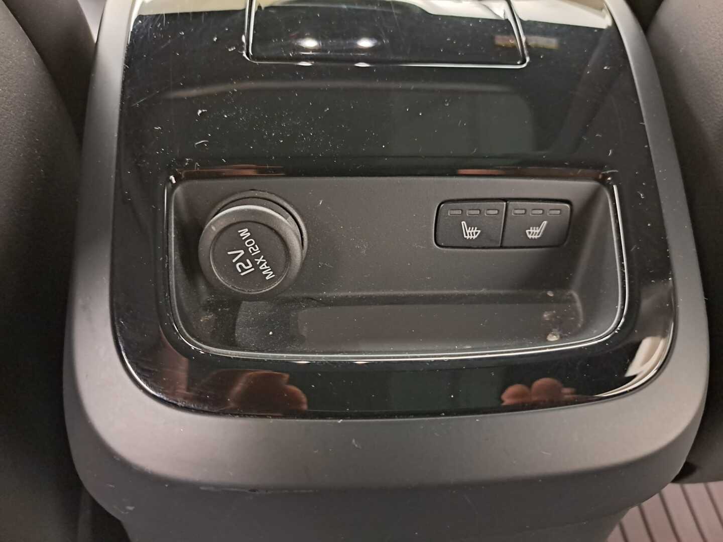 VOLVO V90 20