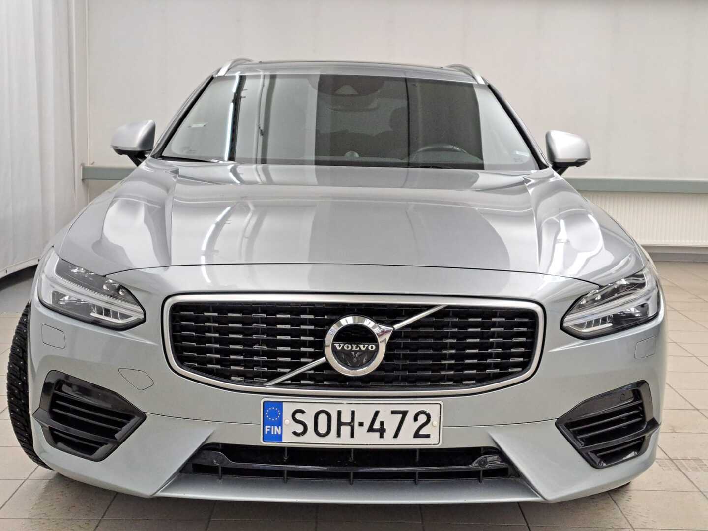 VOLVO V90 4
