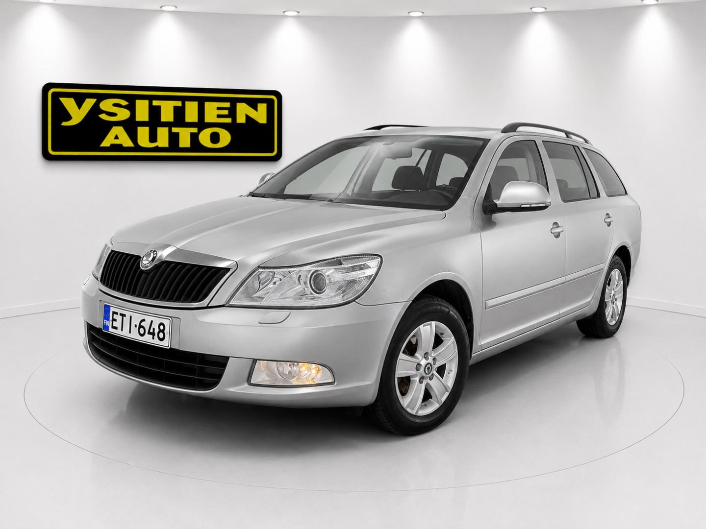 SKODA Octavia 2011