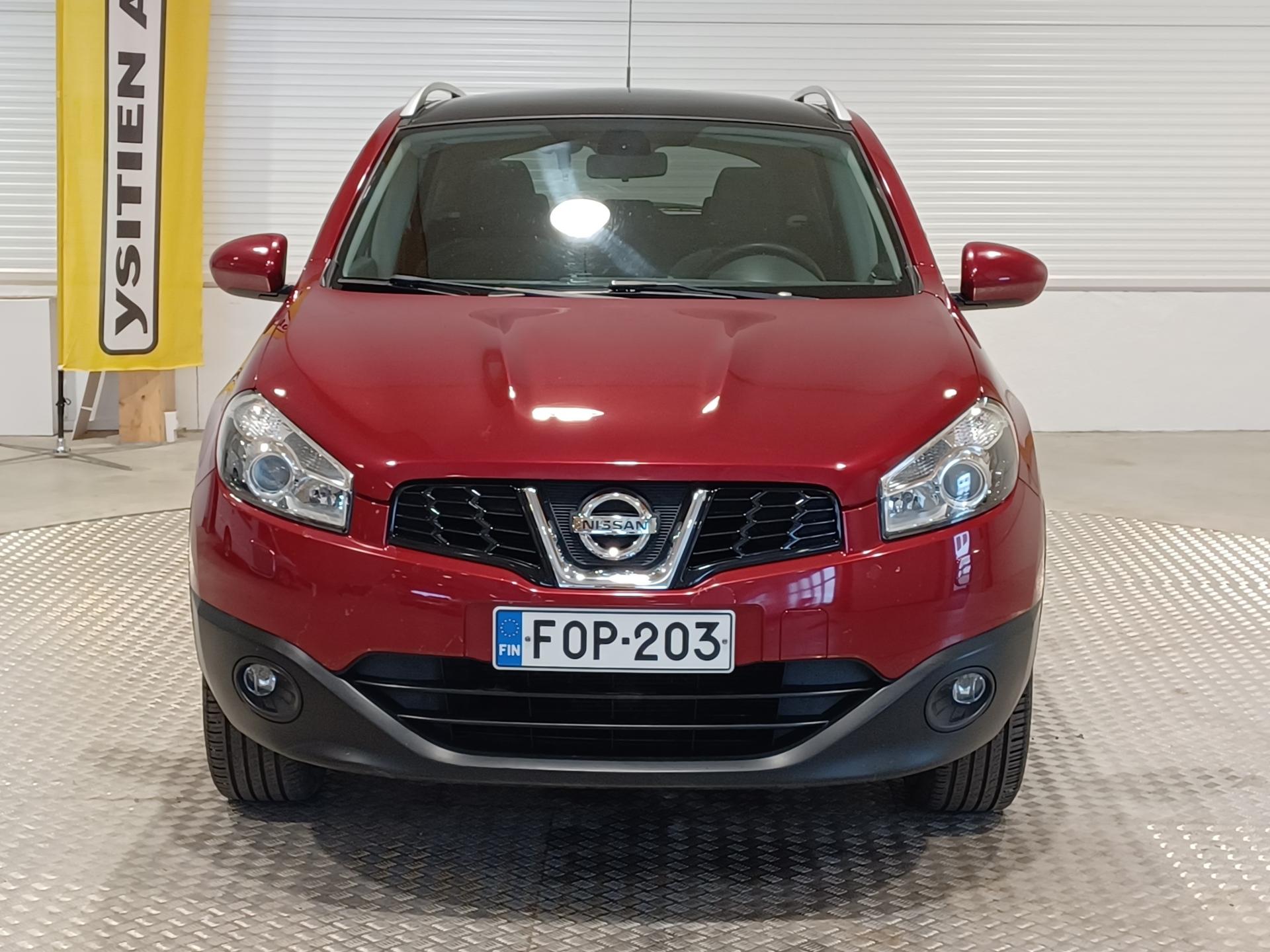 NISSAN Qashqai 2010