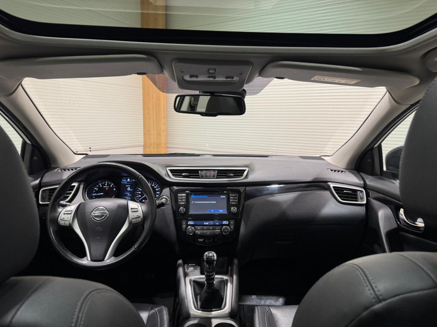 NISSAN Qashqai 2014