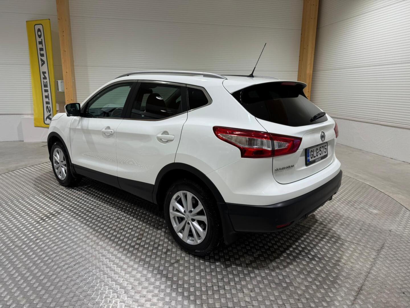 NISSAN Qashqai 2014