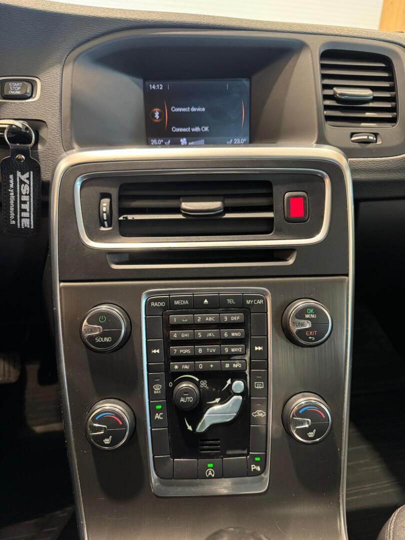 VOLVO S60 2013