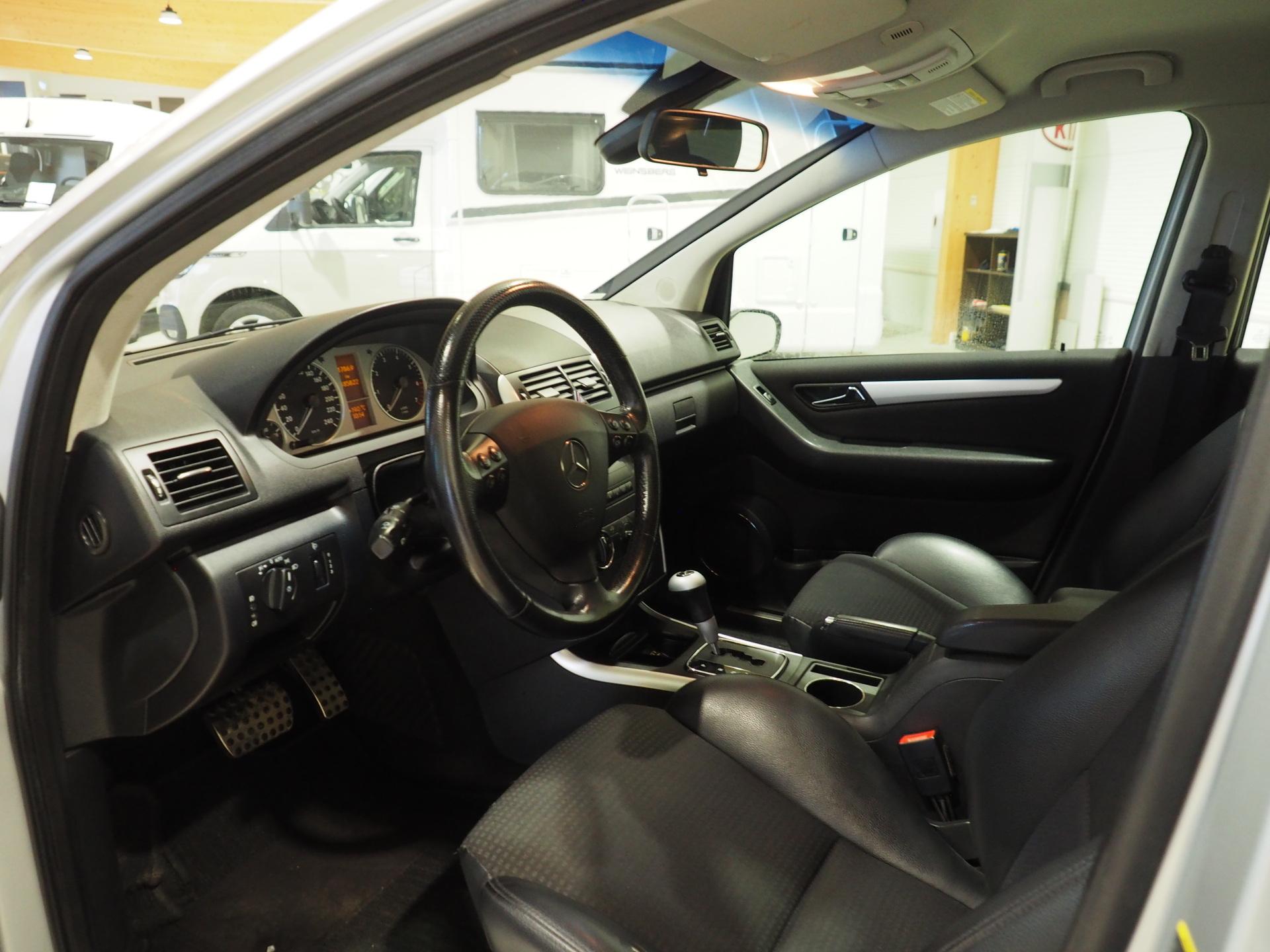 MERCEDES-BENZ A 2007