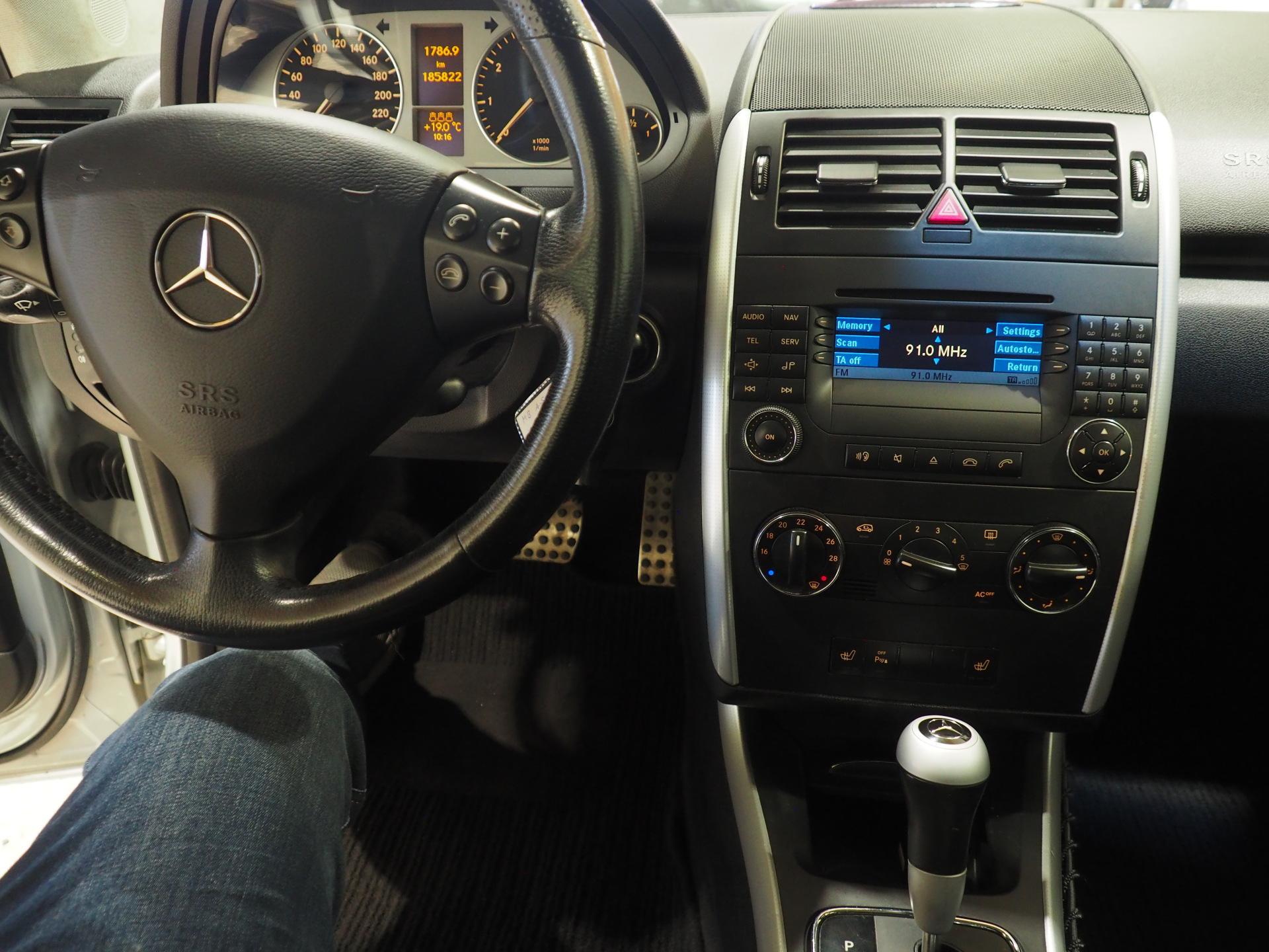 MERCEDES-BENZ A 2007