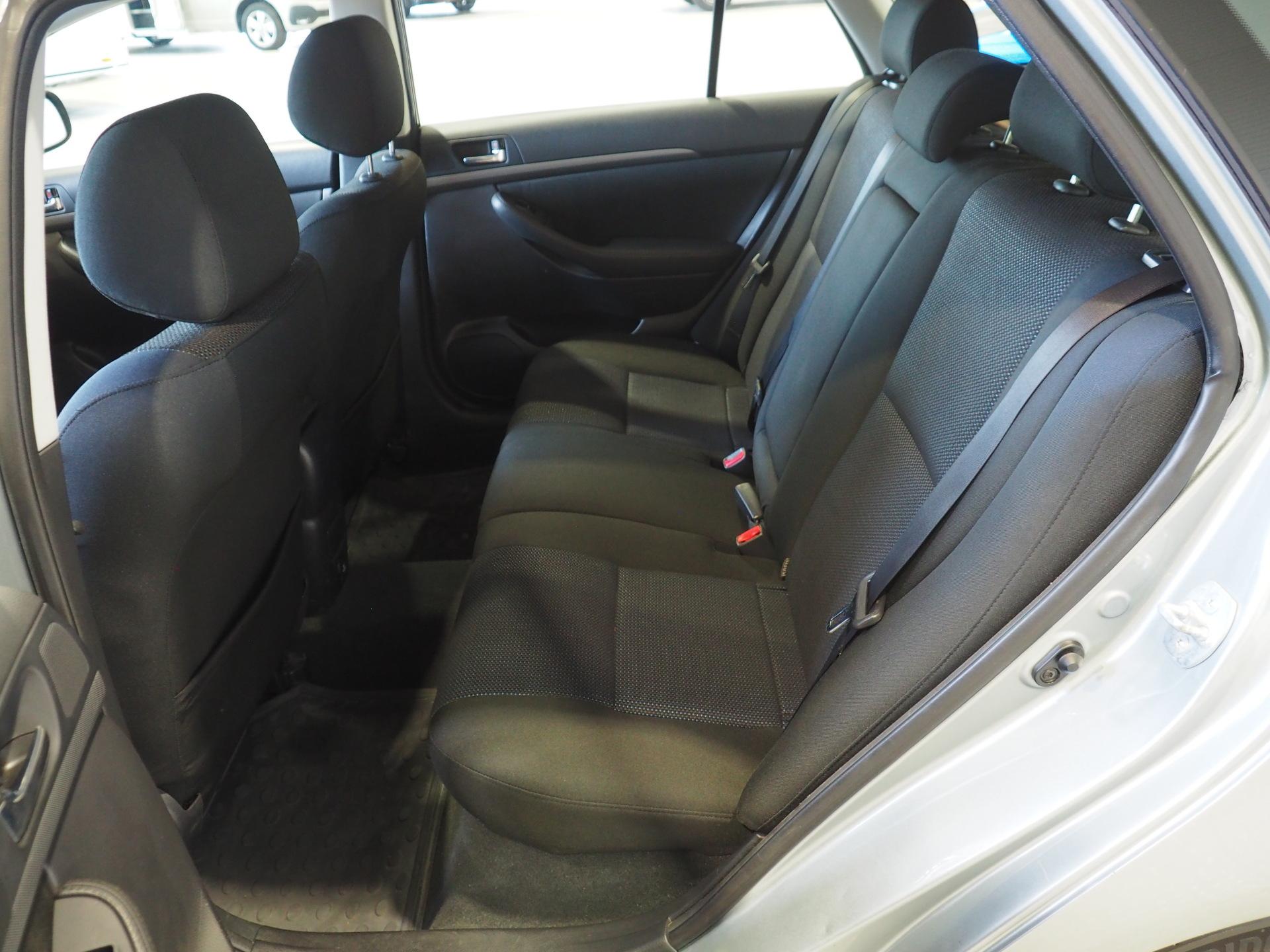 TOYOTA Avensis 2008