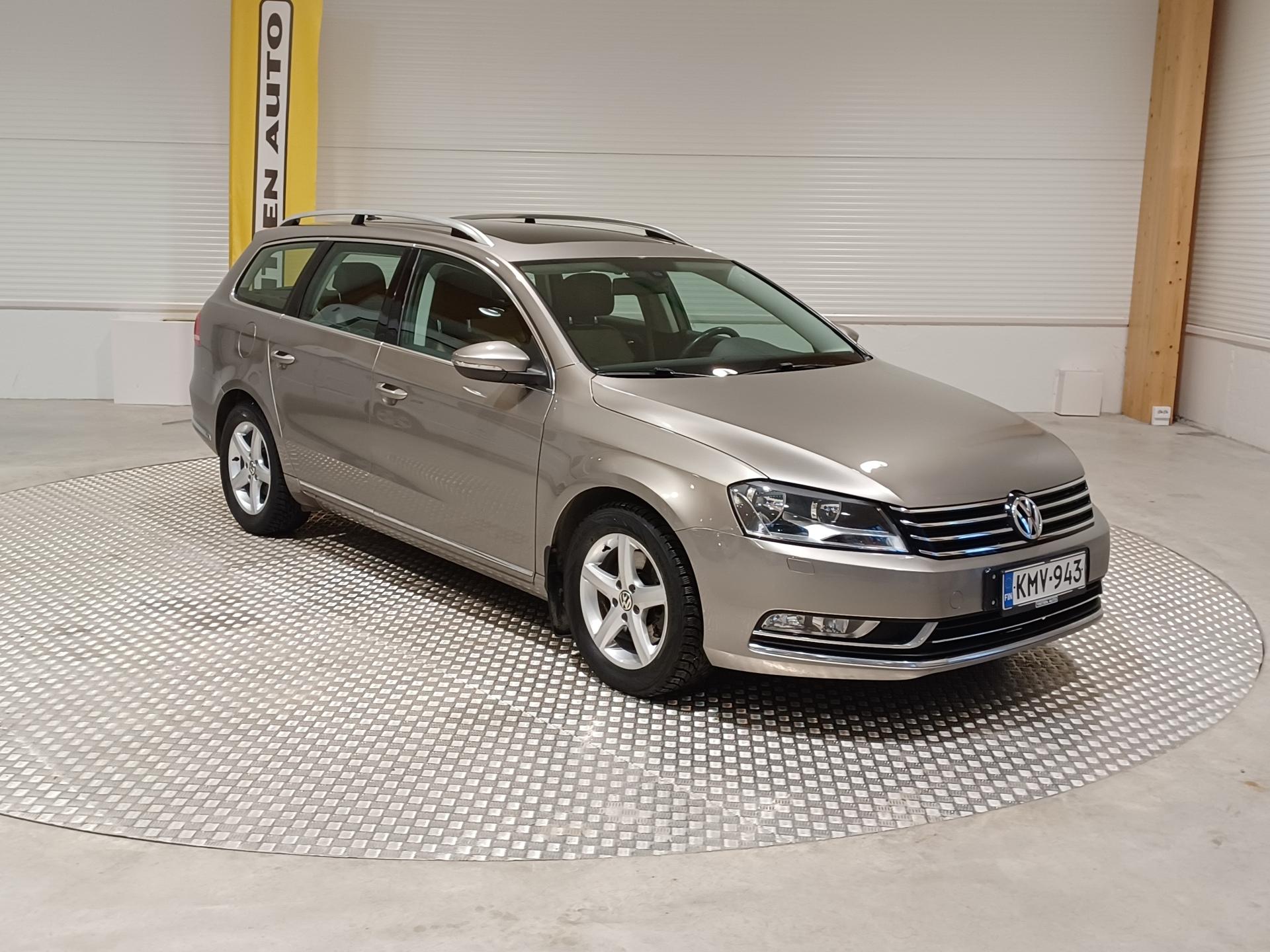 VOLKSWAGEN Passat 2014