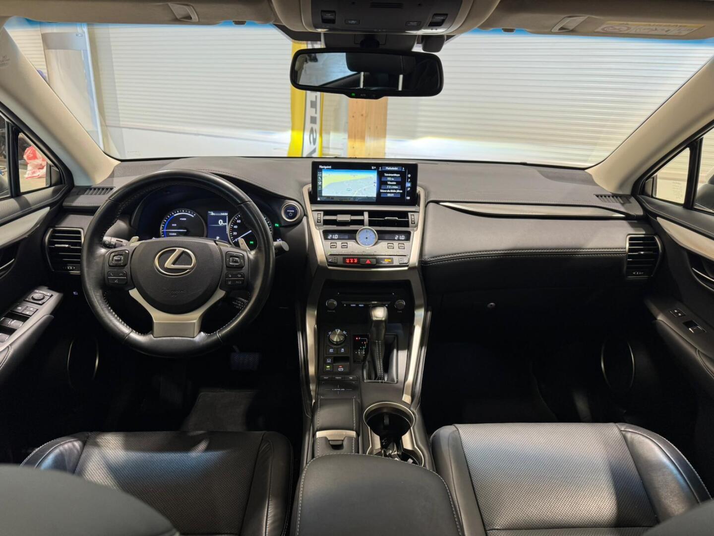 LEXUS NX 2018