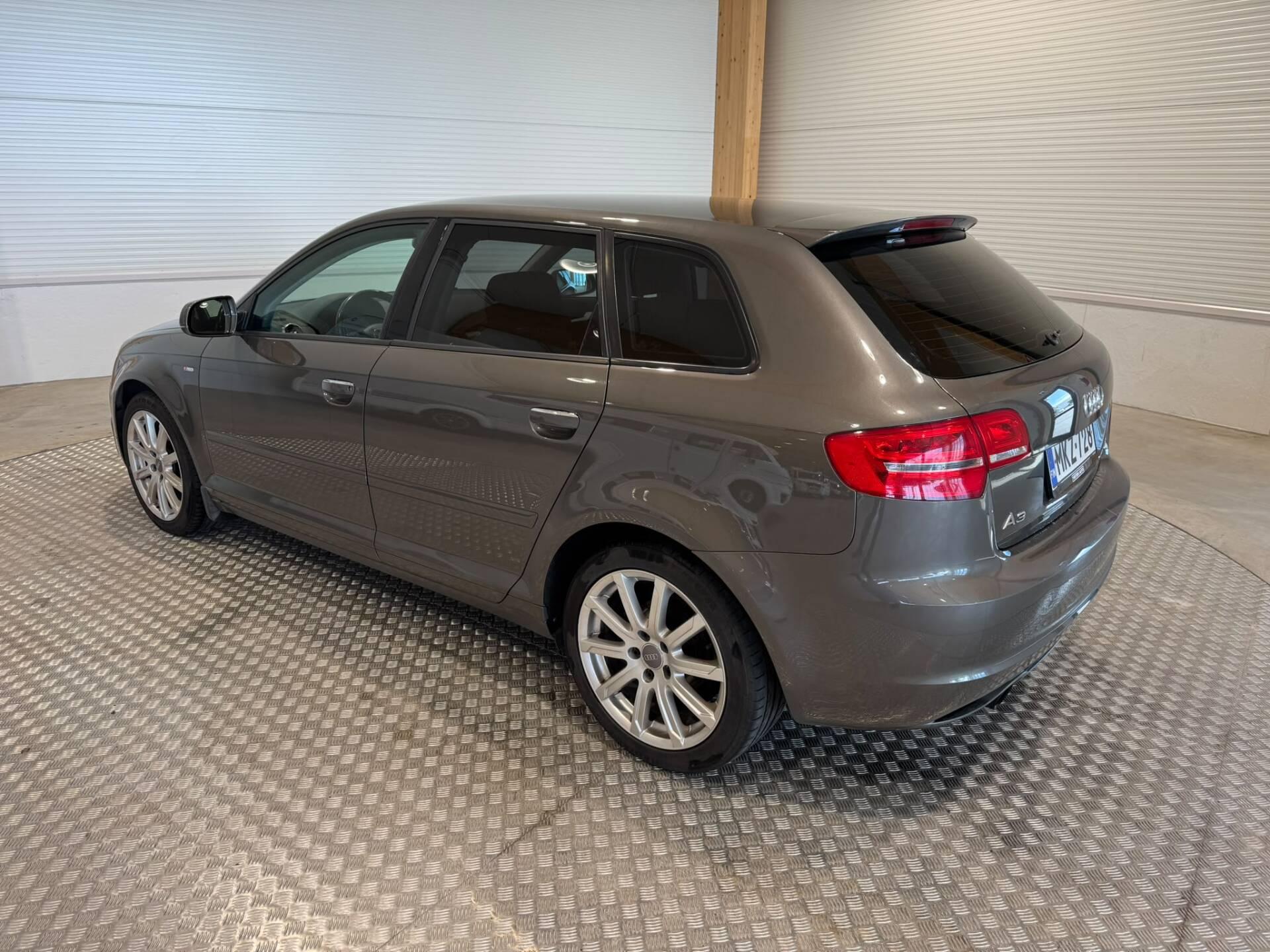 AUDI A3 2013