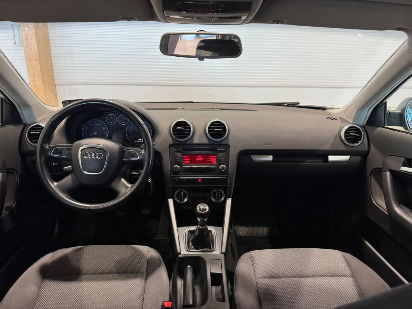 AUDI A3 2013