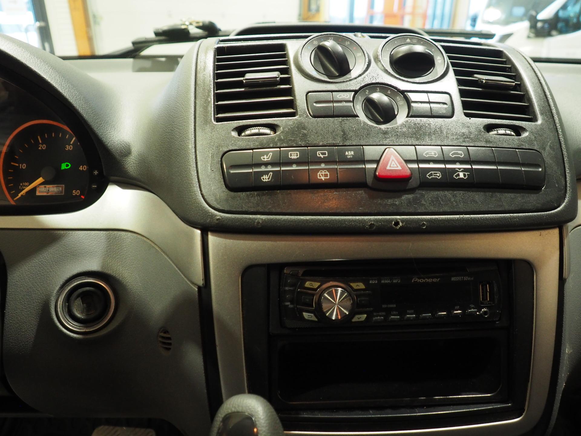 MERCEDES-BENZ Vito 2007