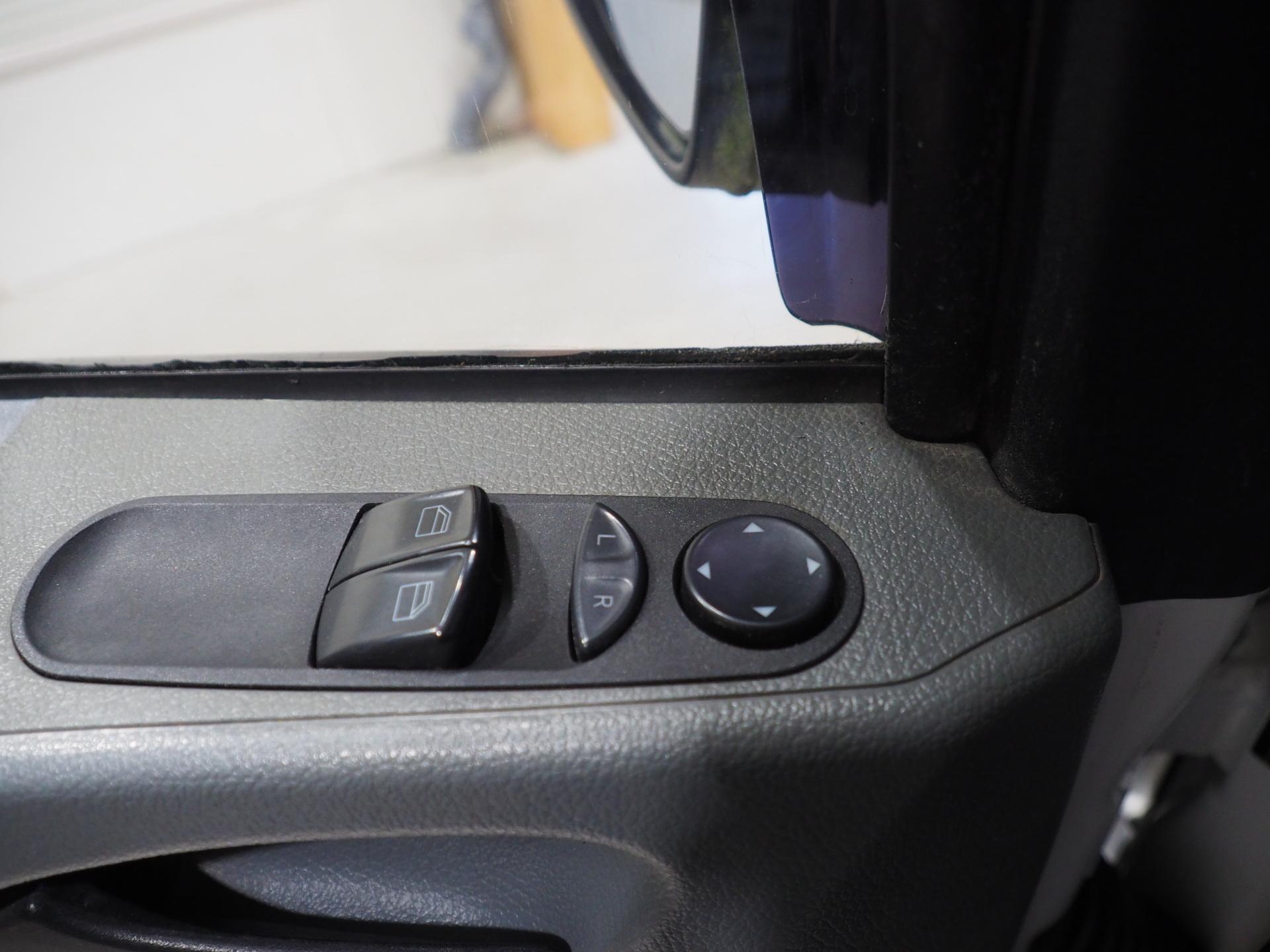 MERCEDES-BENZ Vito 2007