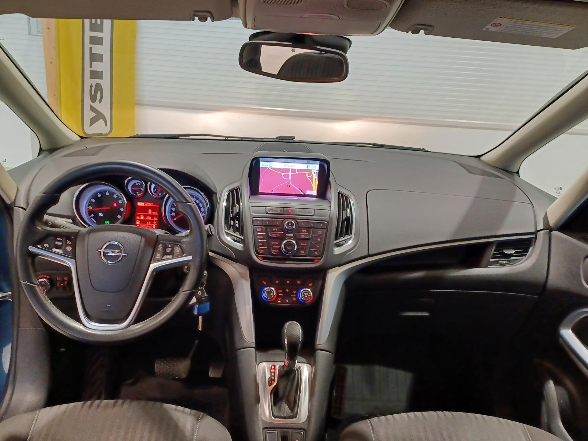 OPEL Zafira Tourer 2013