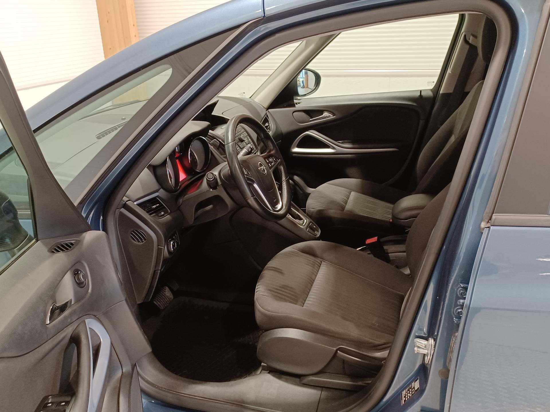 OPEL Zafira Tourer 2013
