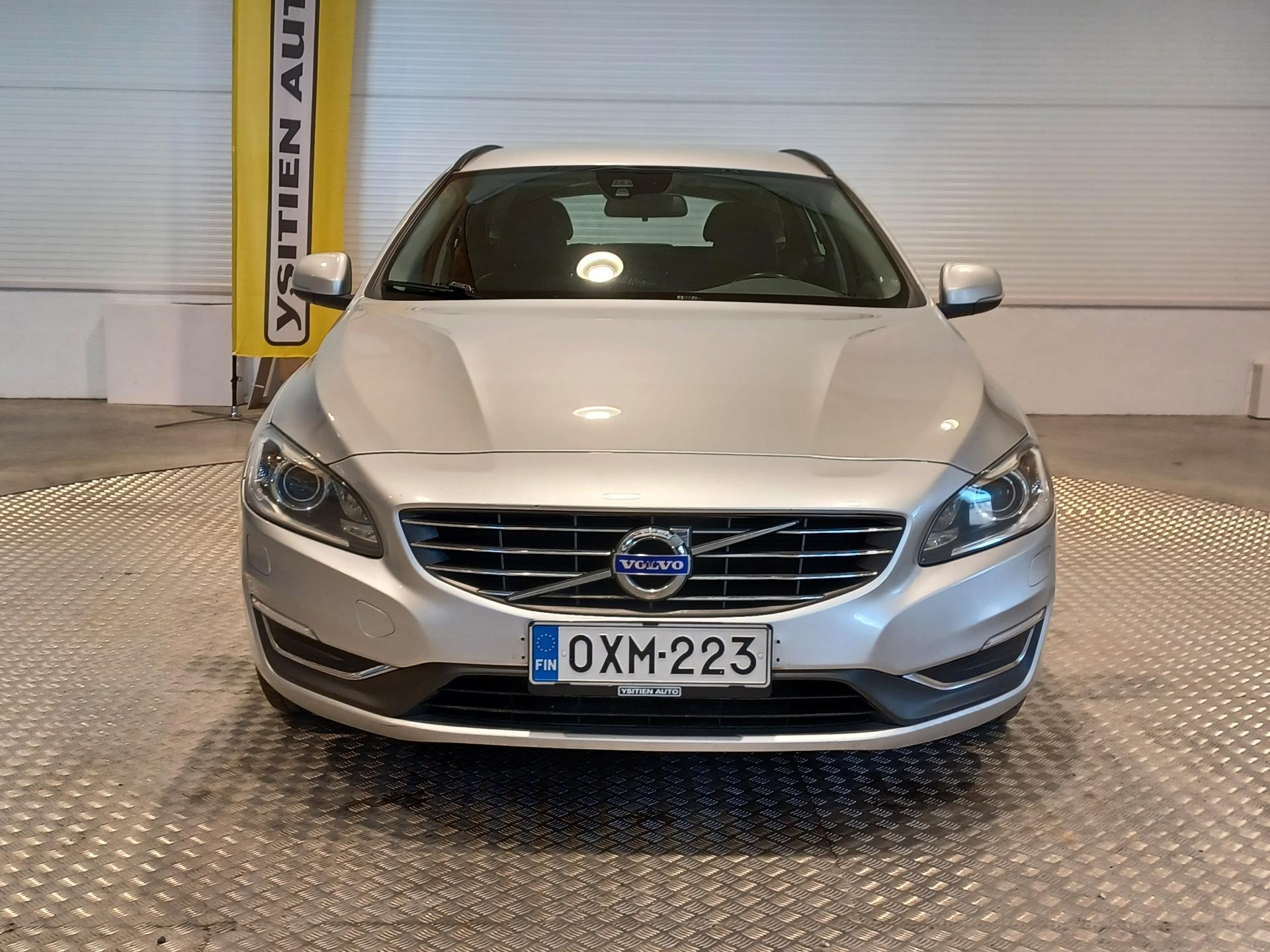VOLVO V60 2014