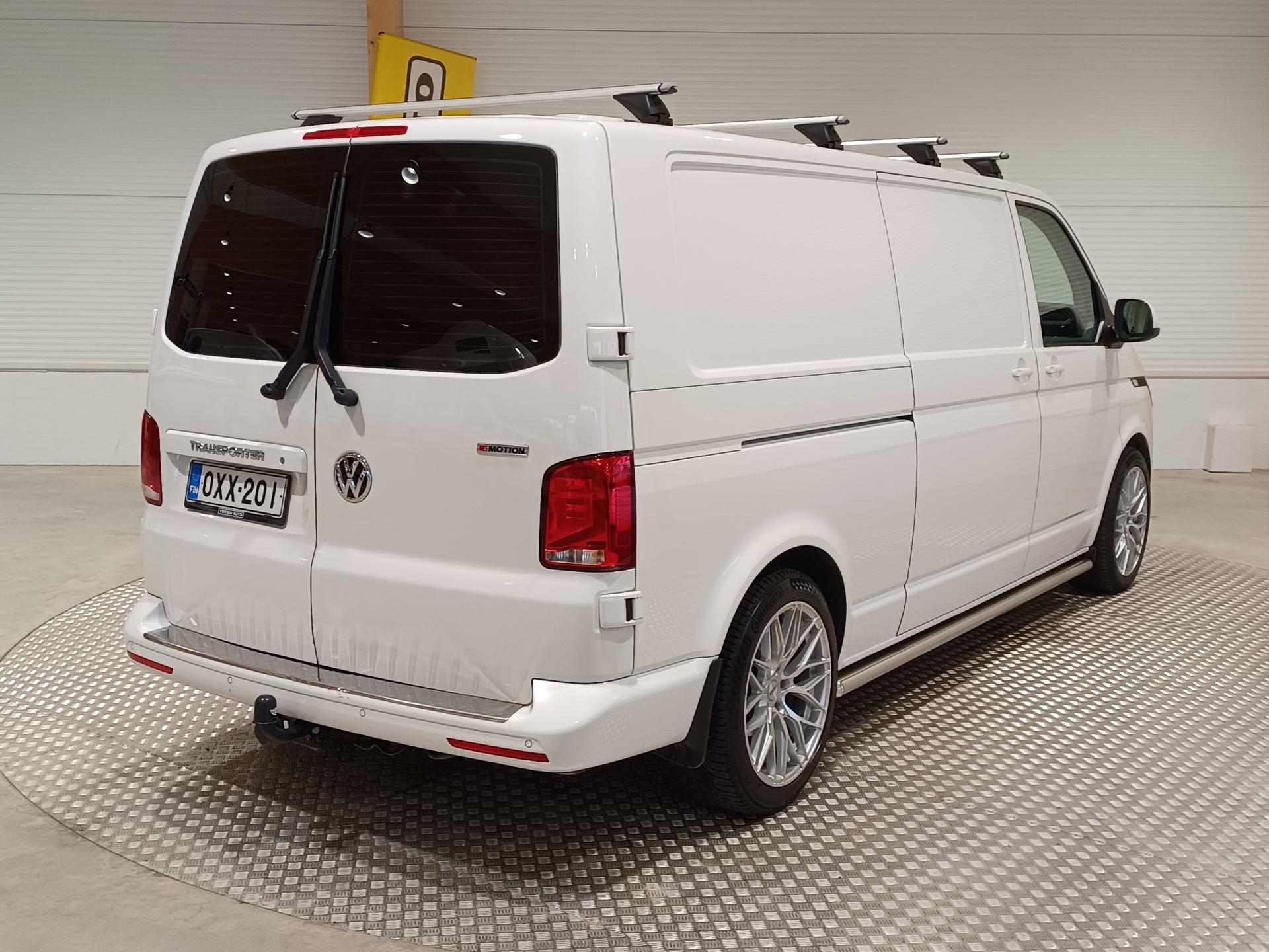 VOLKSWAGEN Transporter 2021