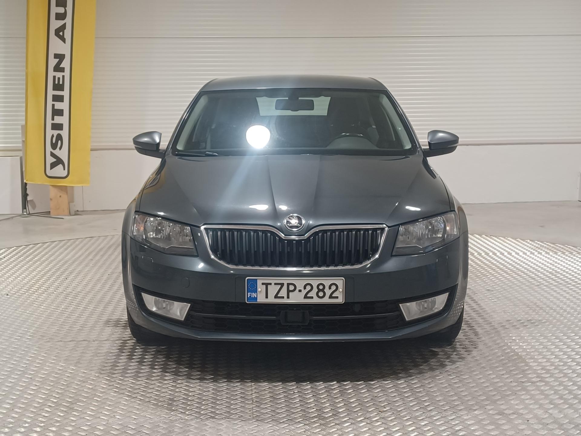 SKODA Octavia 2015