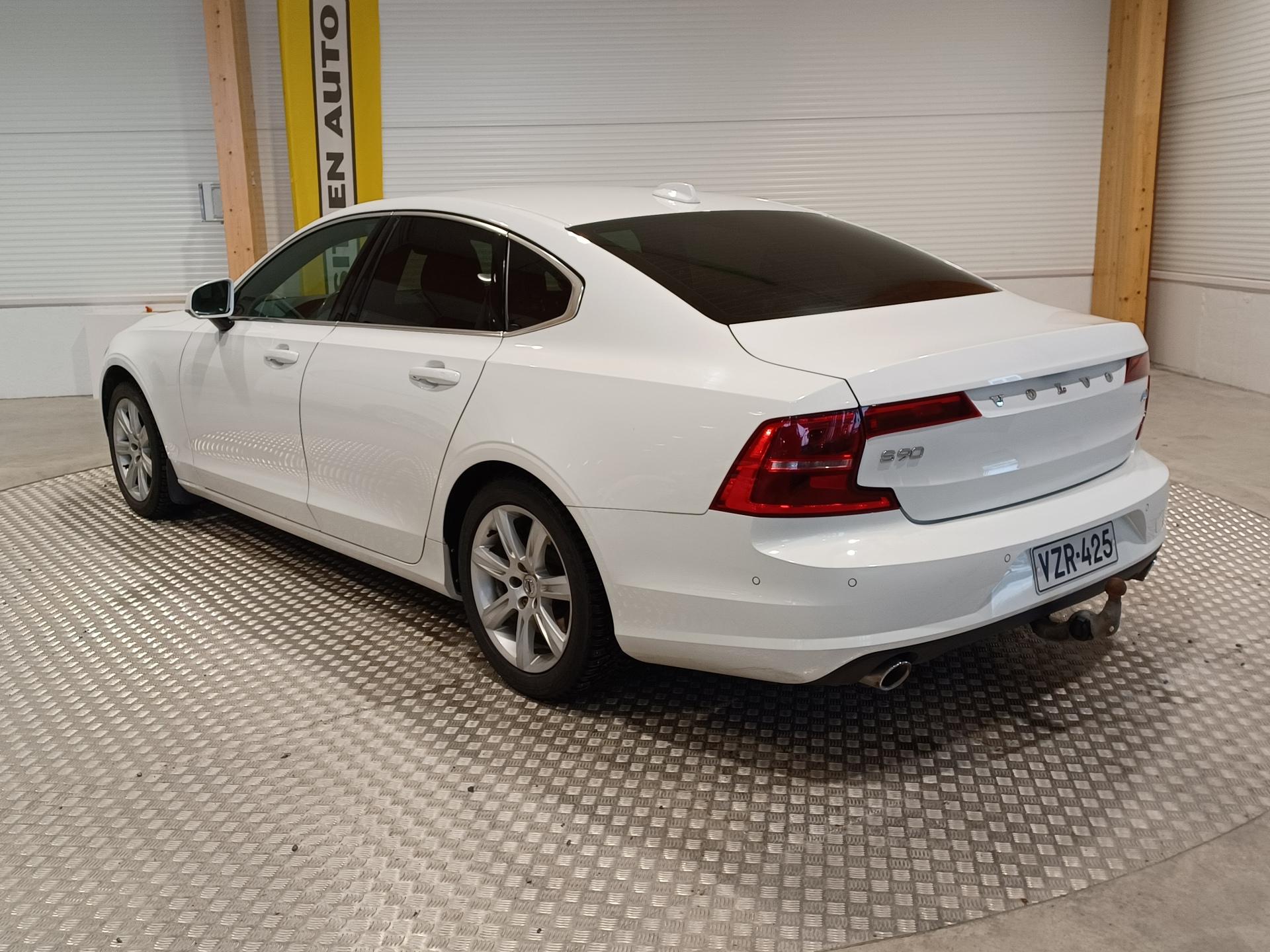 VOLVO S90 2018