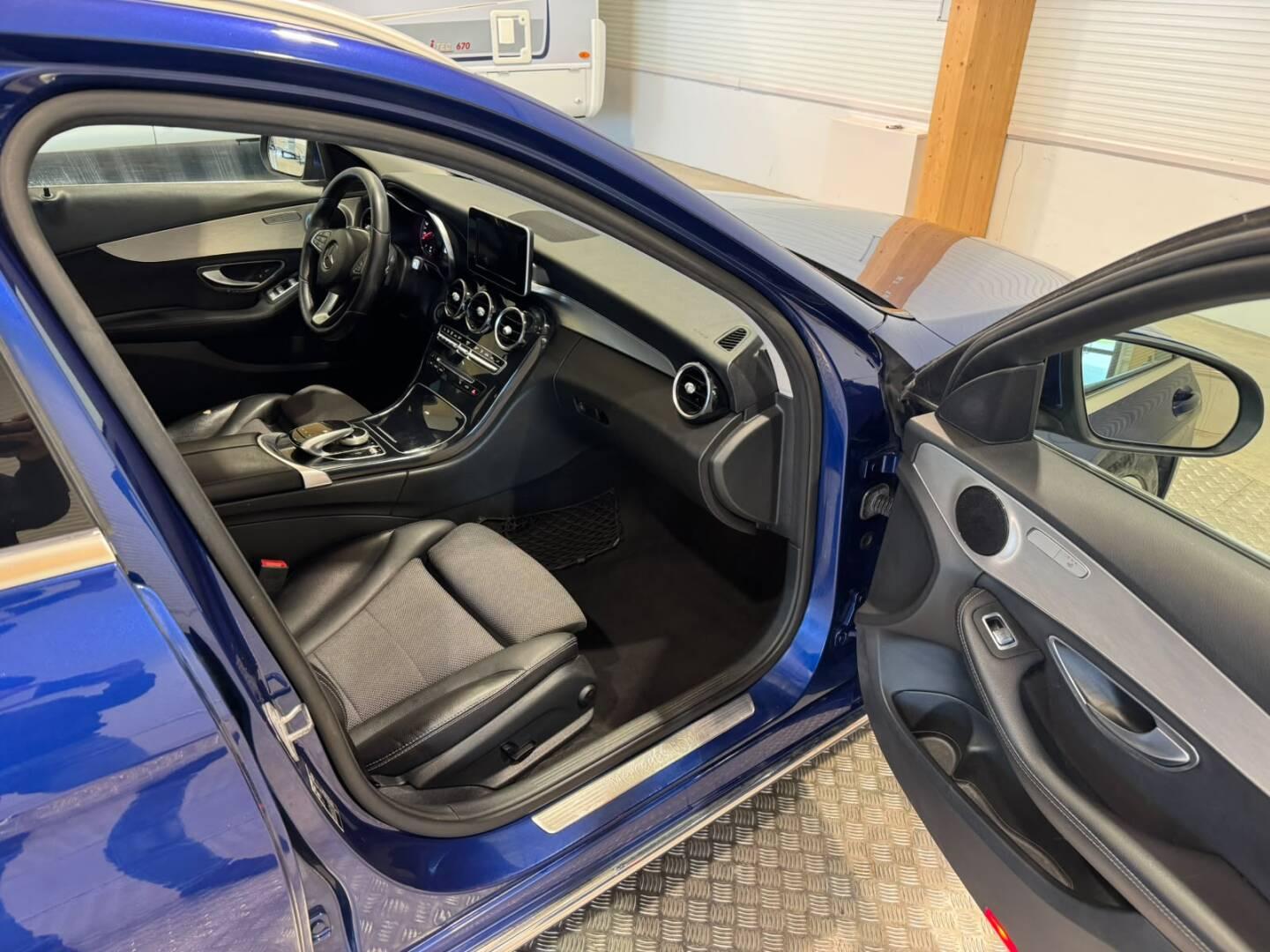 MERCEDES-BENZ C 2018