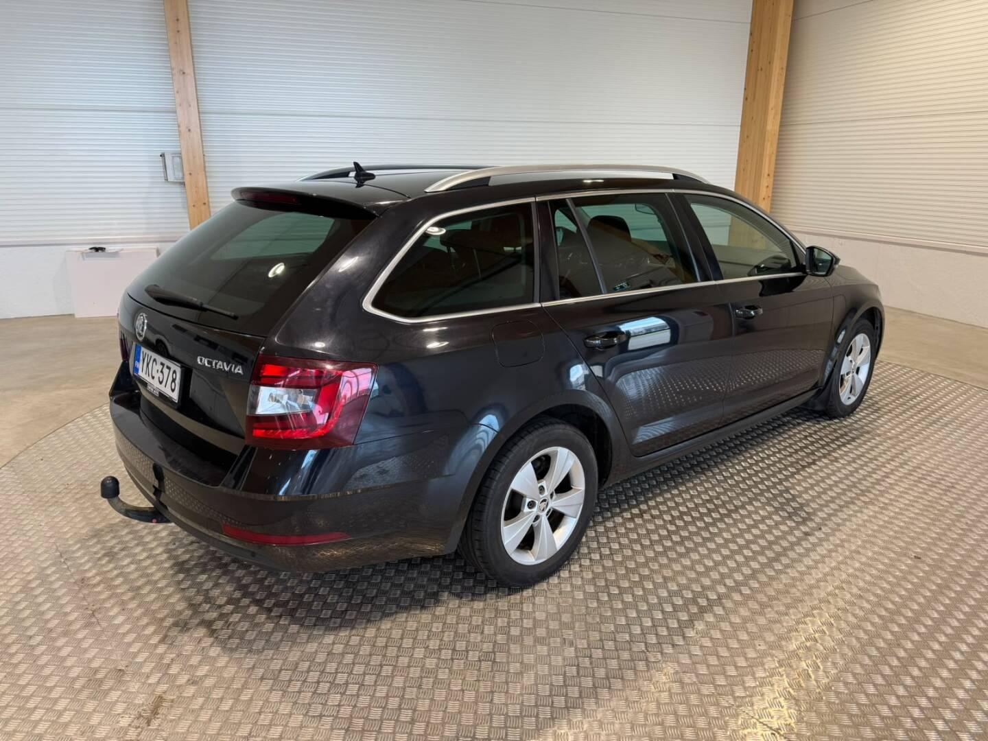 SKODA Octavia 2018