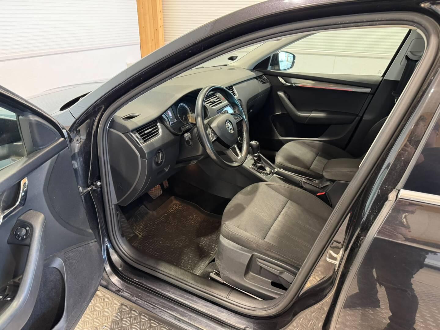 SKODA Octavia 2018