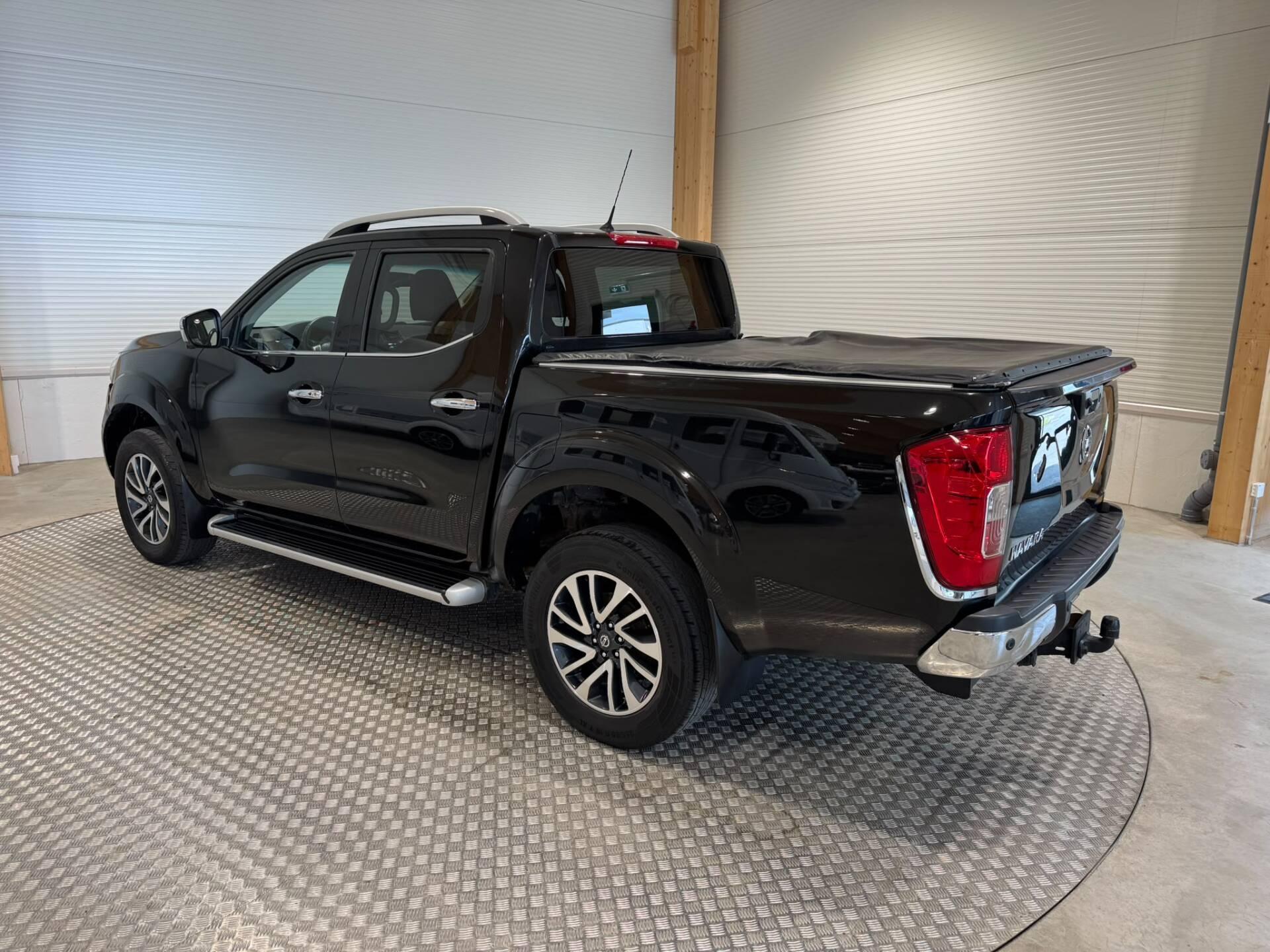 NISSAN Navara 2019