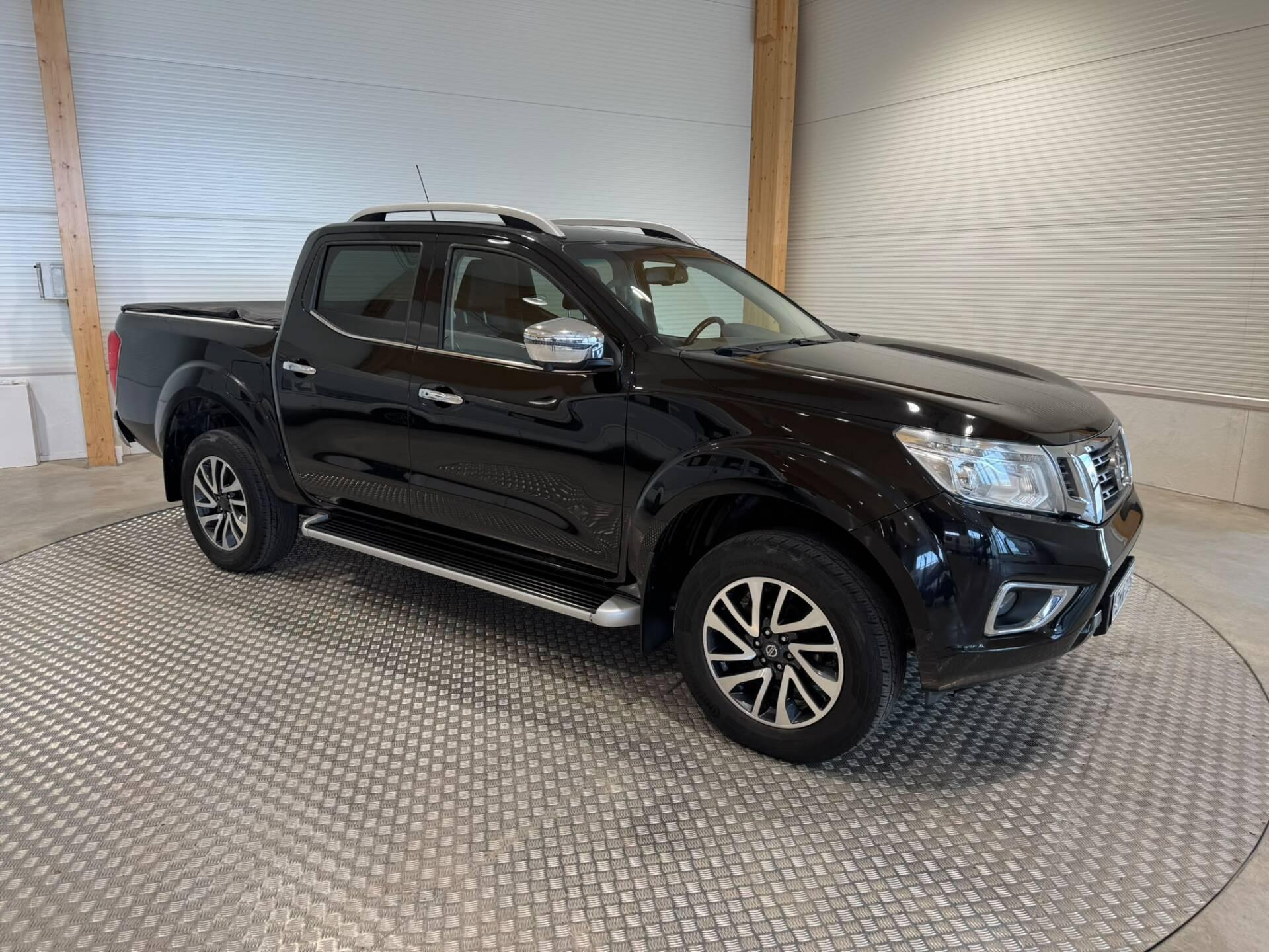 NISSAN Navara 2019
