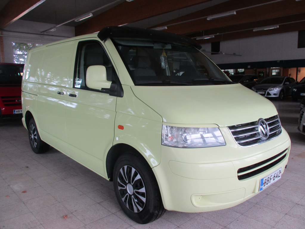 VOLKSWAGEN Transporter 2004