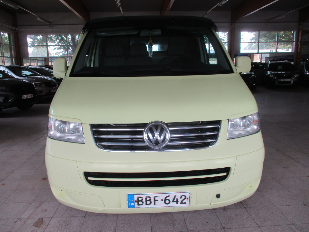 VOLKSWAGEN Transporter 2004