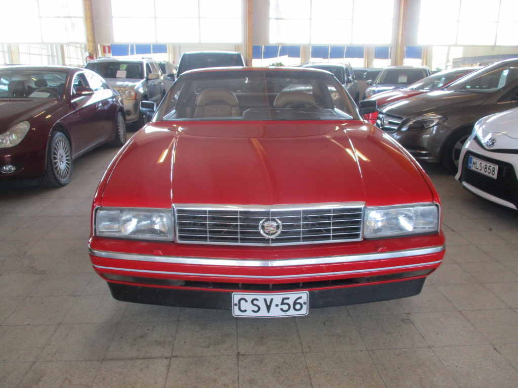 CADILLAC Allante 1988
