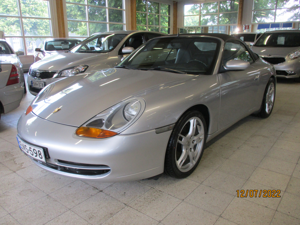 PORSCHE 911 CARRERA 1999
