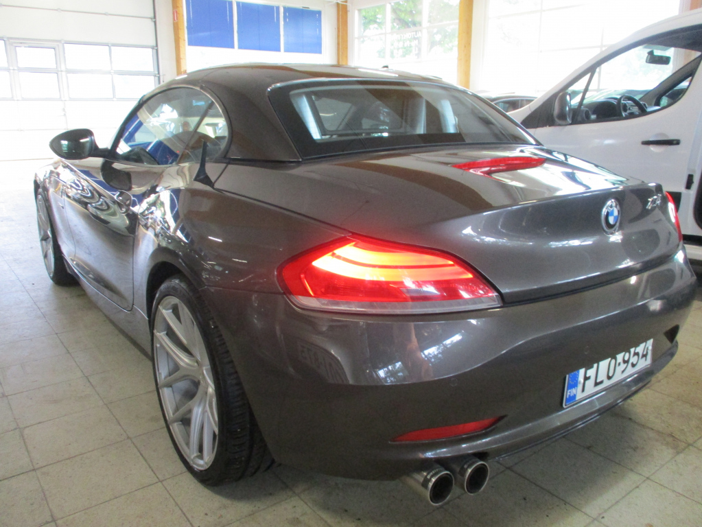 BMW Z4 2011