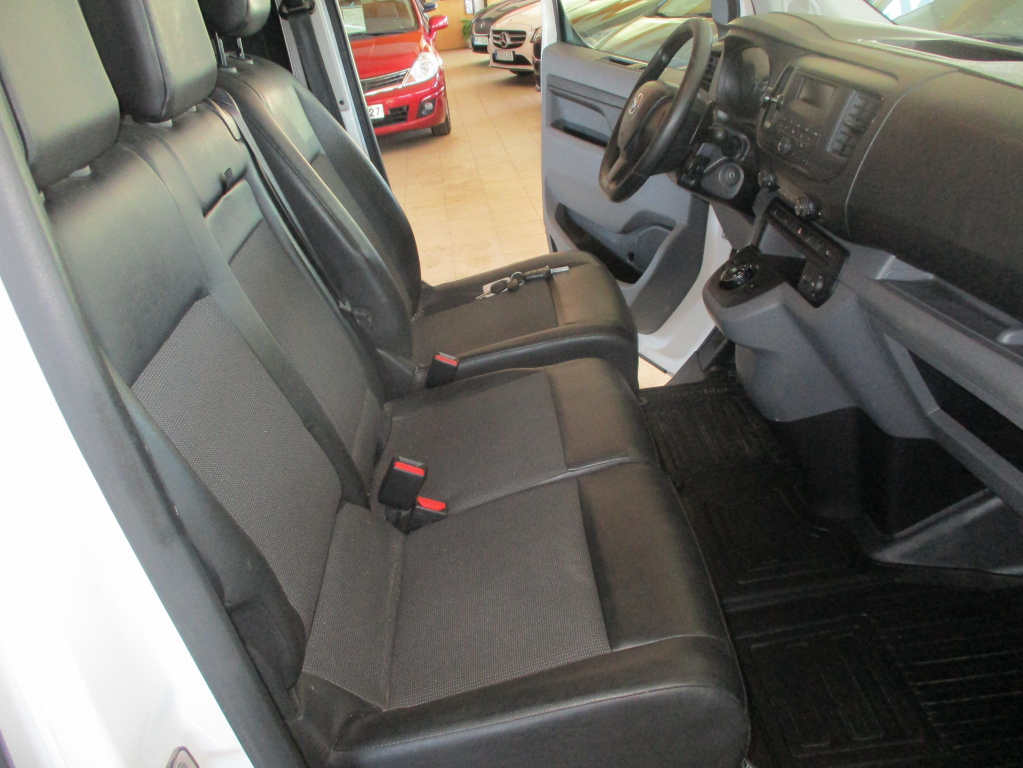 TOYOTA PROACE 2018