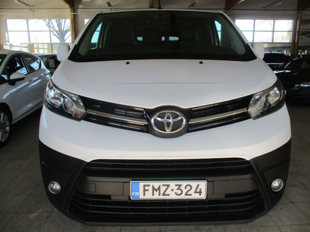 TOYOTA PROACE 2018