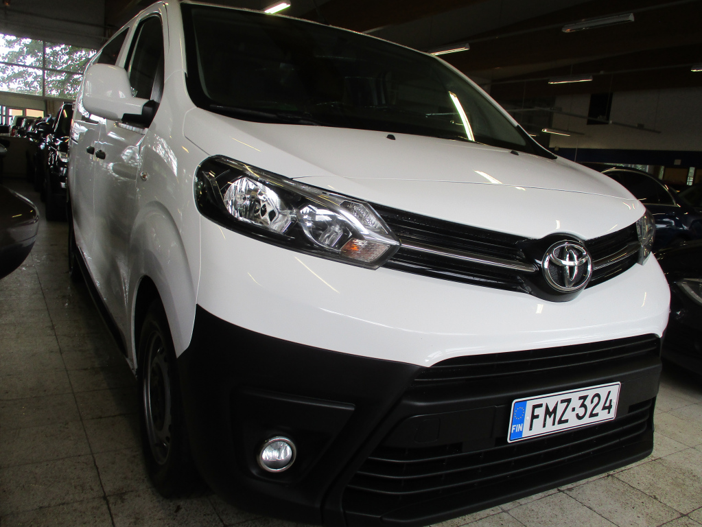 TOYOTA PROACE 2018