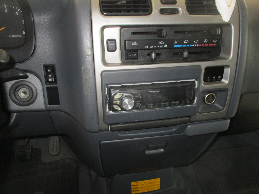 TOYOTA Hiace 2007