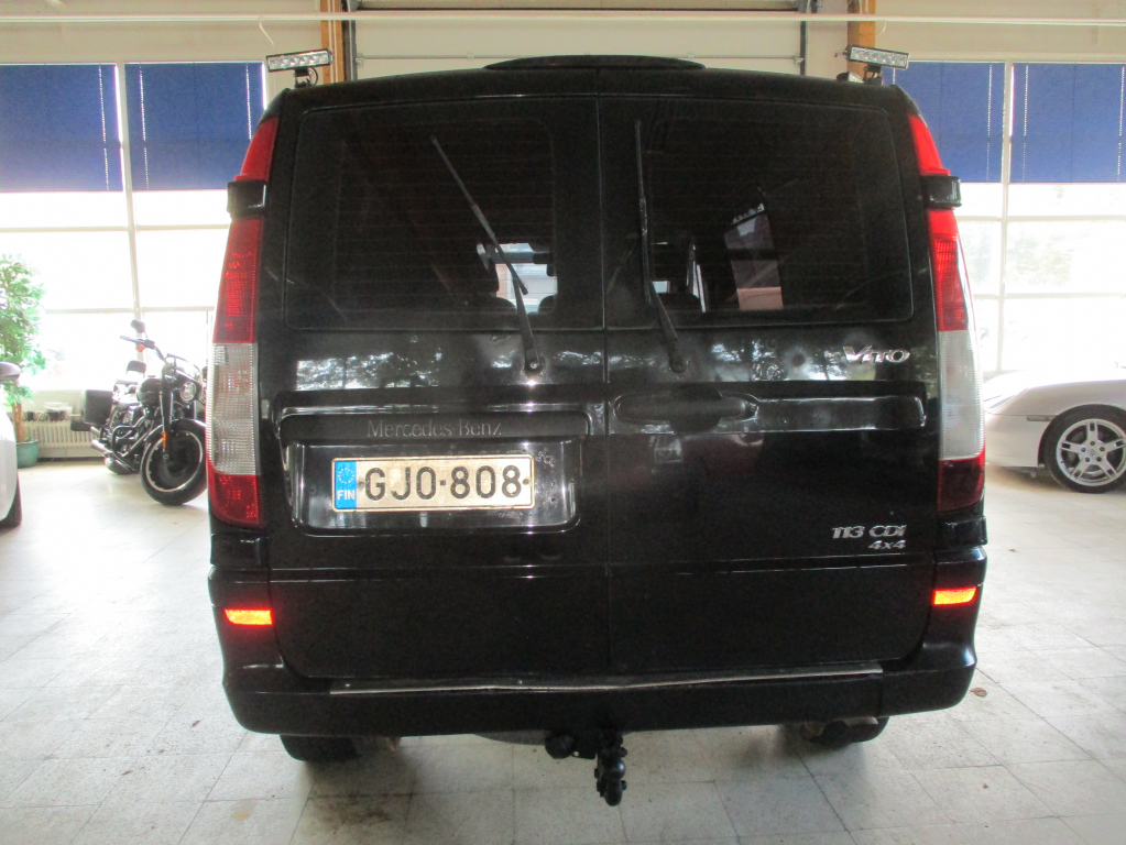 MERCEDES-BENZ Vito 2011