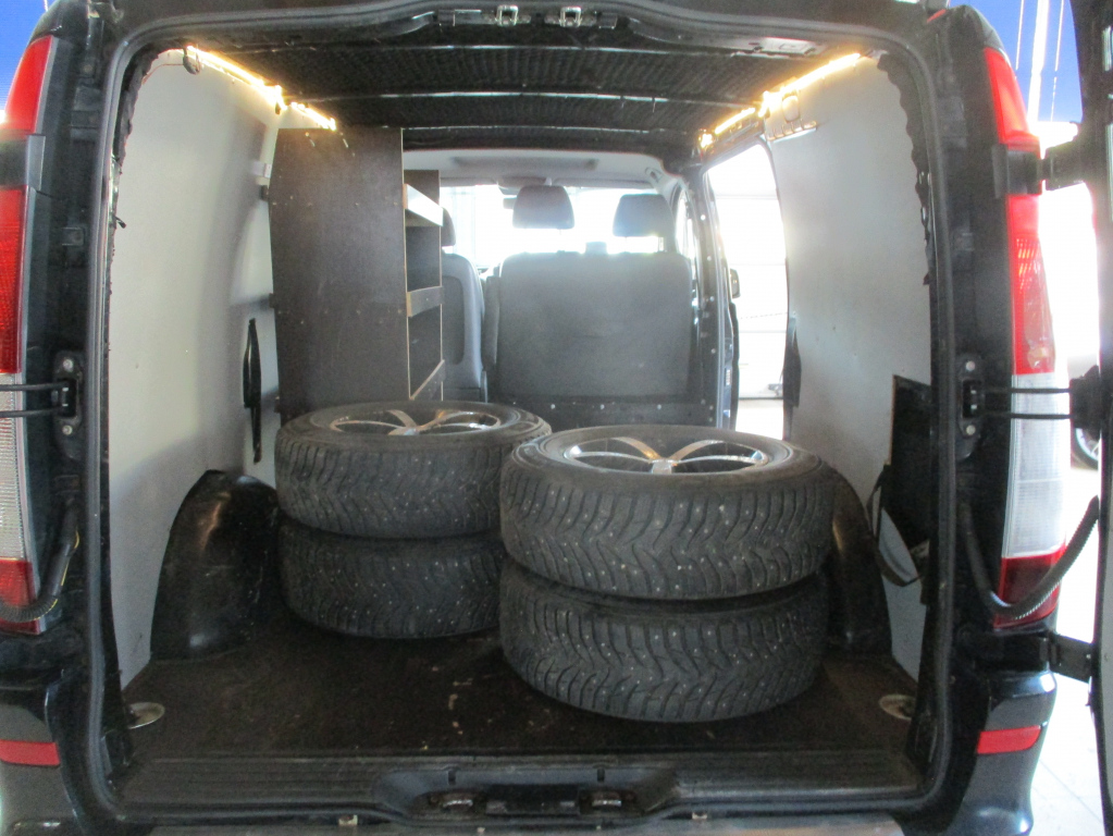 MERCEDES-BENZ Vito 2011