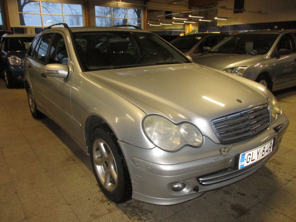 MERCEDES-BENZ C 2006