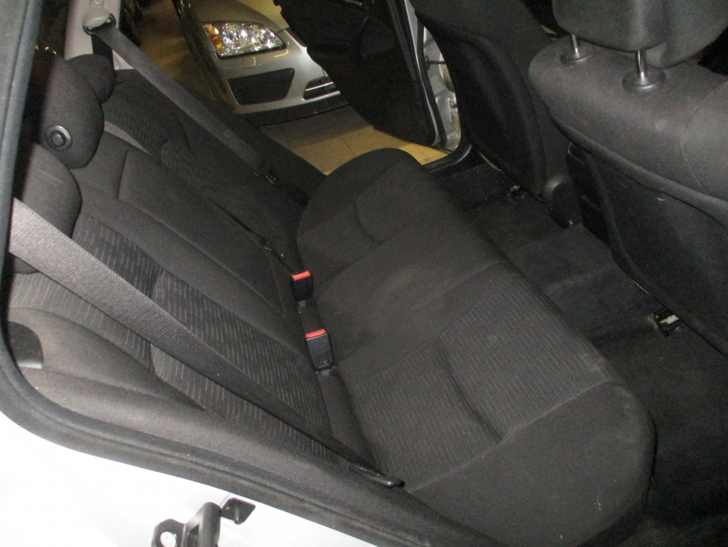 MERCEDES-BENZ C 2006