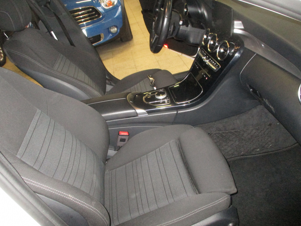 MERCEDES-BENZ C 200 4MATIC 2019