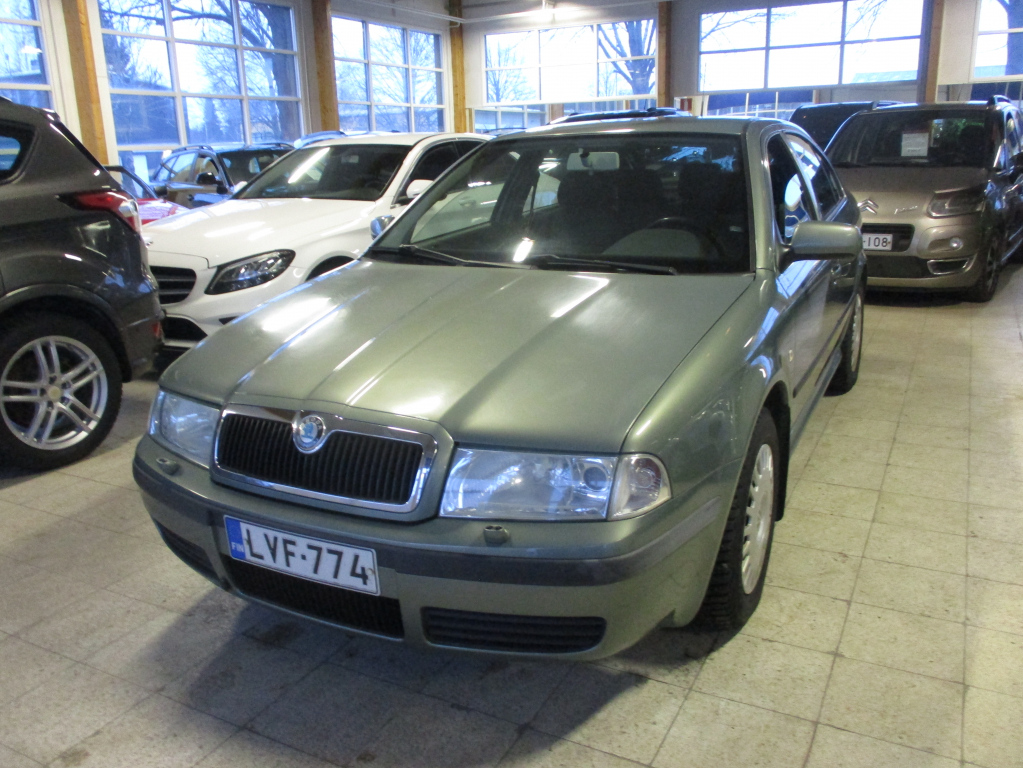 SKODA Octavia 2003