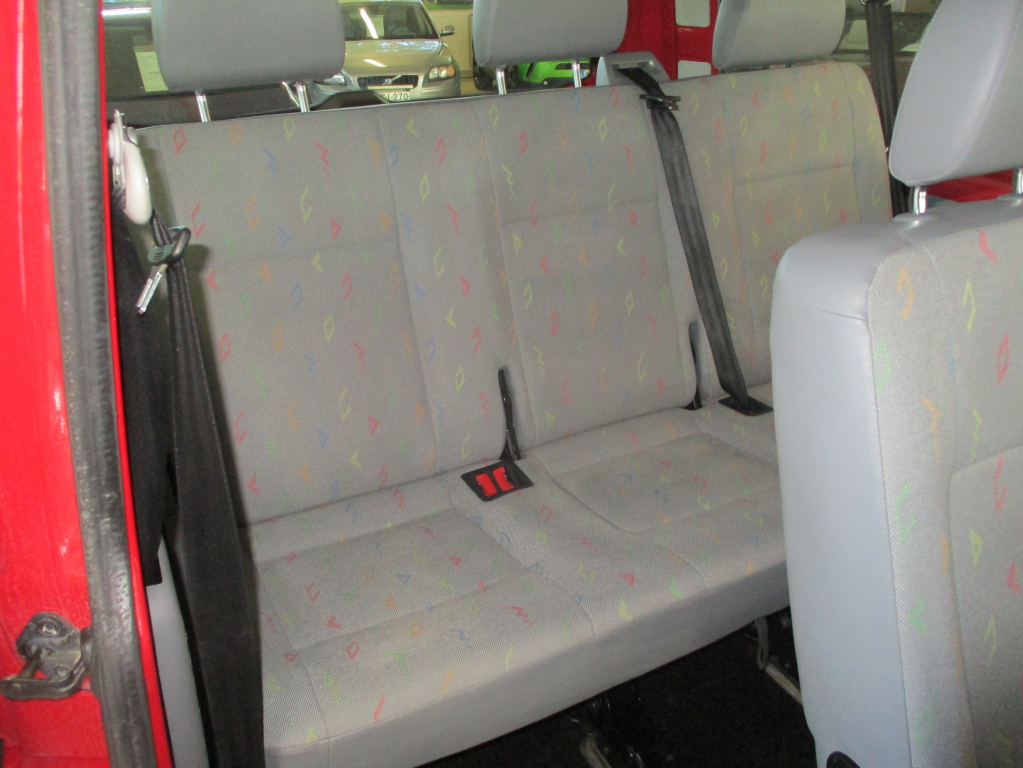 VOLKSWAGEN CARAVELLE 2008