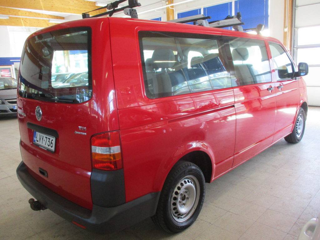 VOLKSWAGEN CARAVELLE 2008