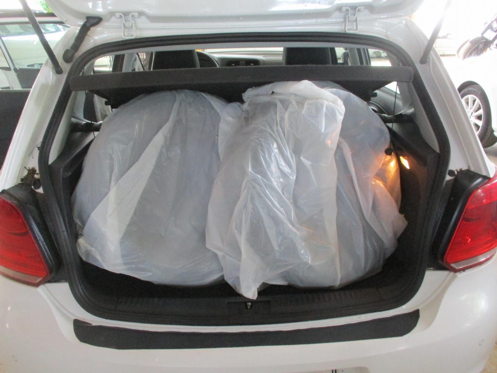 VOLKSWAGEN POLO 2014
