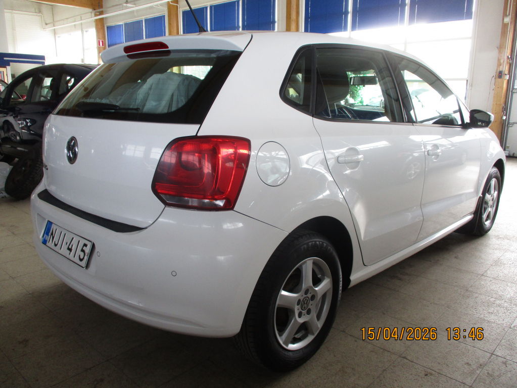 VOLKSWAGEN POLO 2014