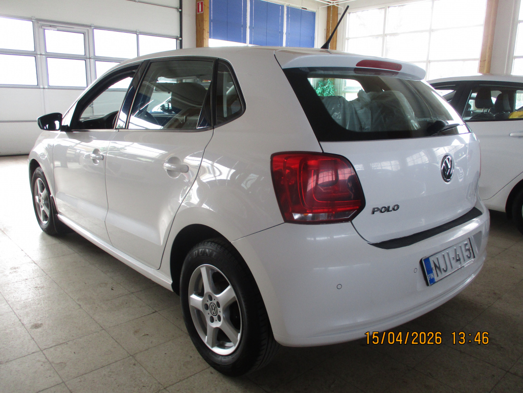 VOLKSWAGEN POLO 2014